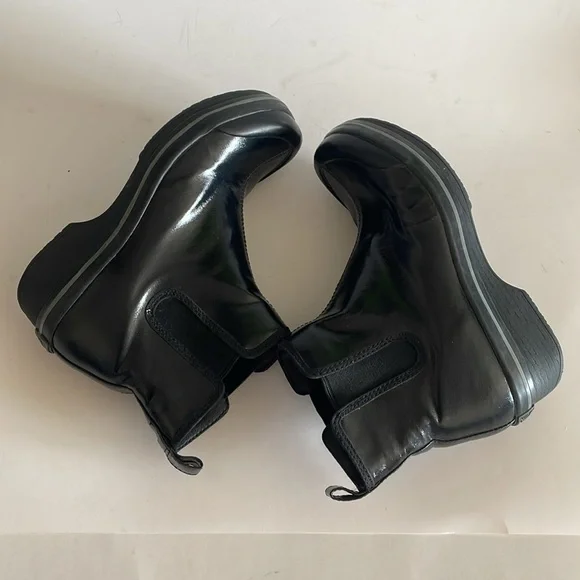 Dansko Womens Vail Black Coated Canvas Outdoor Ankle Rain Boots size 36 EU - Picture 7 of 10